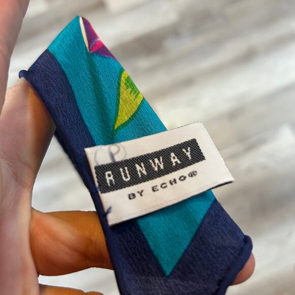 Vintage Echo Silk Scarf Runway by Echo Floral Print 34” Square - Picture 6 of 8